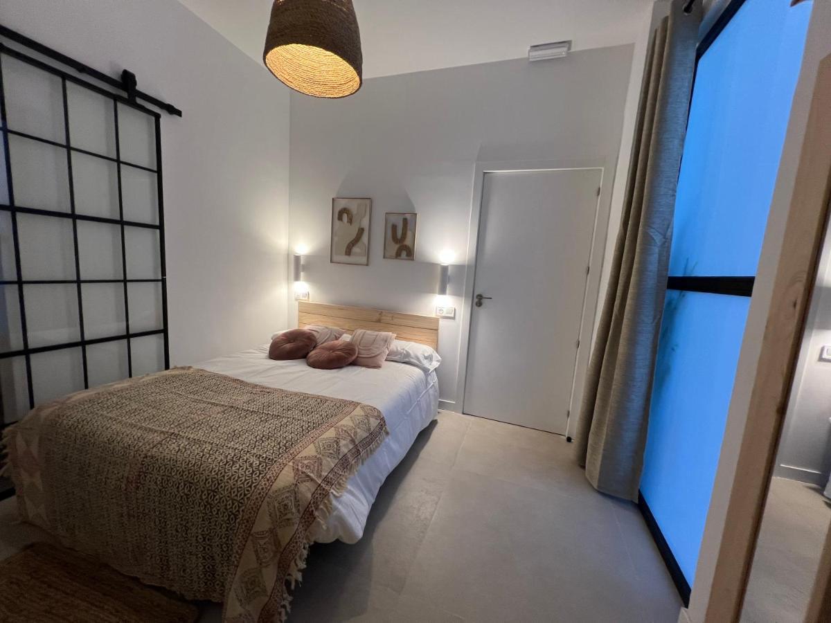 Nina Mala Hotel Valencia Luaran gambar