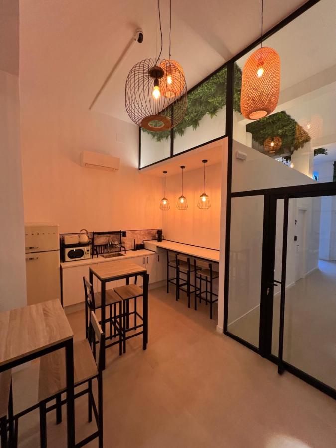 Nina Mala Hotel Valencia Luaran gambar