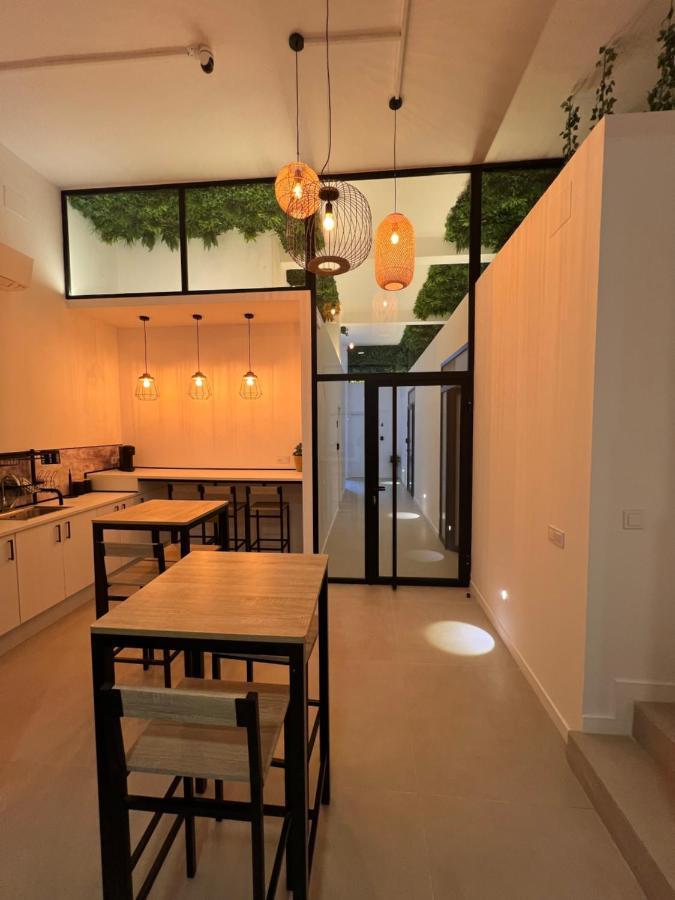 Nina Mala Hotel Valencia Luaran gambar