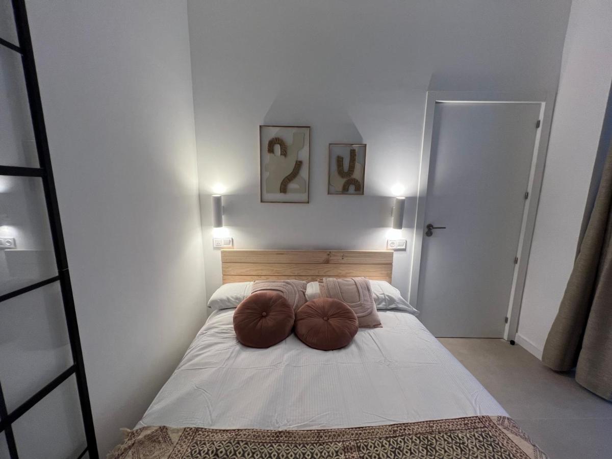 Nina Mala Hotel Valencia Luaran gambar
