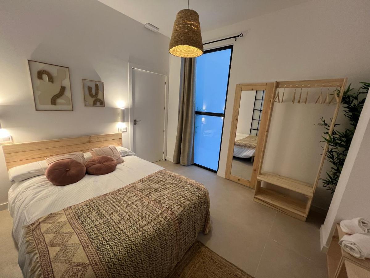 Nina Mala Hotel Valencia Luaran gambar